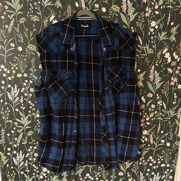 Blue and Black Casual Button Down Shirt - Picture 2 of 6